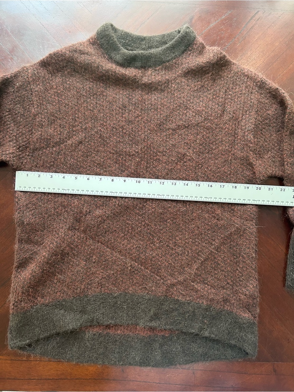 Banana Republic Brown and Rust Textured Knit Sweater 50% alpaca - Picture 6 of 7